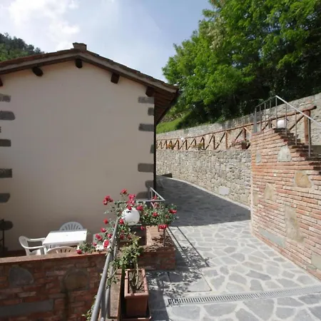 In Loro Ciufferna With Communal Terrace Apartment